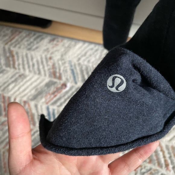 Lululemon Sweater - Picture 5 of 5